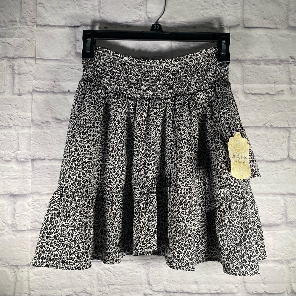 NWT Altar’d State Ruffled Animal Print Mini Skirt Size Medium